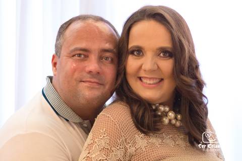 Foto casal no ensaio gestante'