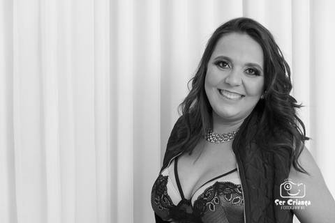 Cabelo e maquiagem para ensaio gestante'