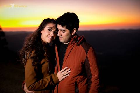 luana e tales poços de caldas-ensaio fotográfico-rampa de asa delta- voo livre- poços de caldas - fotos artísticas ao por do sol'