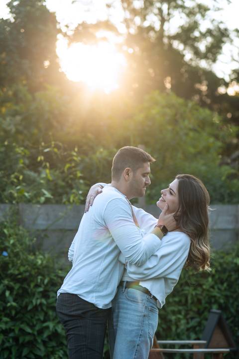 Pré-wedding casal na natureza'