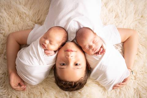 sessão fotografica de gemeos'