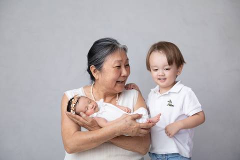 vovó no ensio newborn'