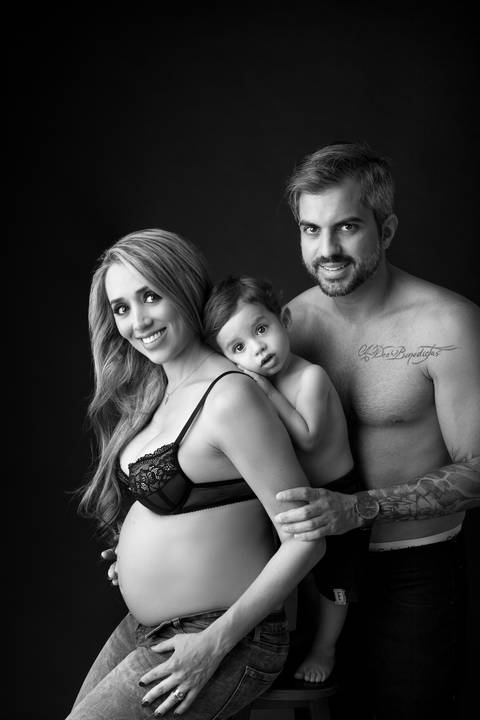 ensaio familia em preto e branco gestante Brasília'