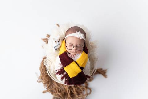 Newborn Harry Potter, Gabi Aine'