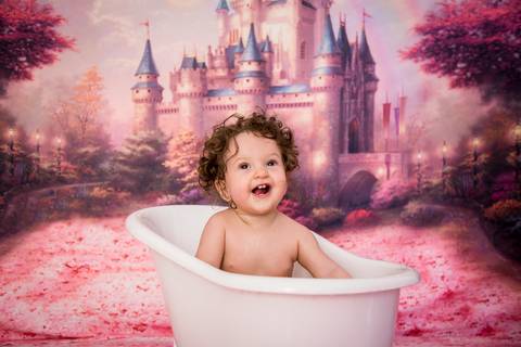 Princesa Helena na hora do banho do ensaio smash the cake, Gabi Aine, Brasilia DF'