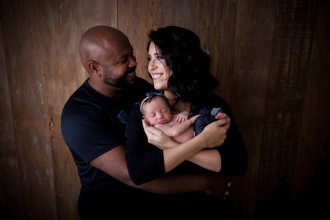 Amor da familia no ensaio da Heloisa, 15 dias de vida, Newborn Brasilia'