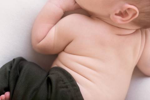 Newborn em Brasilia detalhes do bebê'