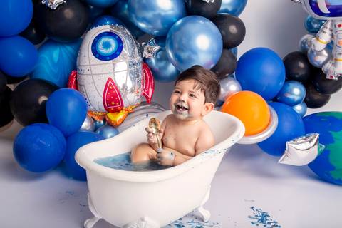 Ensaio Smash the cake celebrando o primeiro ano Brasilia DF'