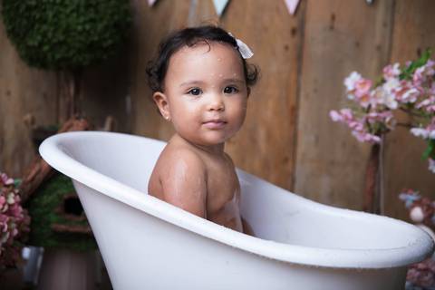 Ensaio primeiro ano, hora fo banho no ensaio smash the fruit Brasilia àguas claras DF'