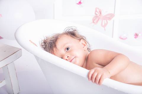 Banho smash the cake brasilia, tema jardim, rosa e branco '