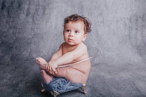 Banho no ensaio de seis meses Brasília, Paguas claras'