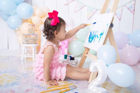 pintando o sete, Ensaio 2 anos com tinta, tema tieday menina, rosa claro'