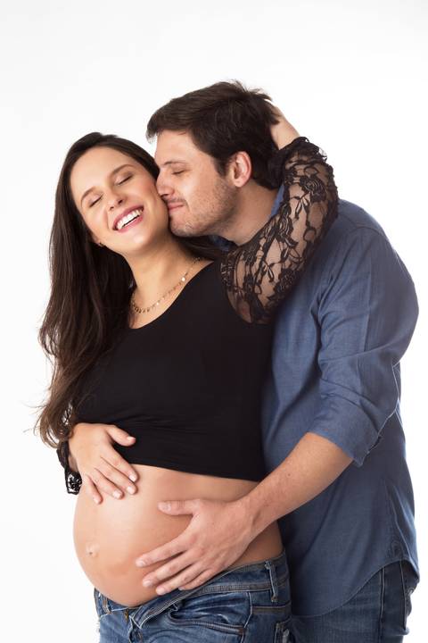 Ensaio Gestante Brasilia DF, Gabi Aine, estudio minimalista'