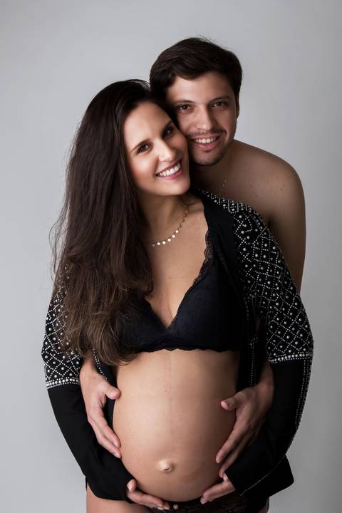 Ensaio casal ensaio gestante em estudio Brasilia DF'