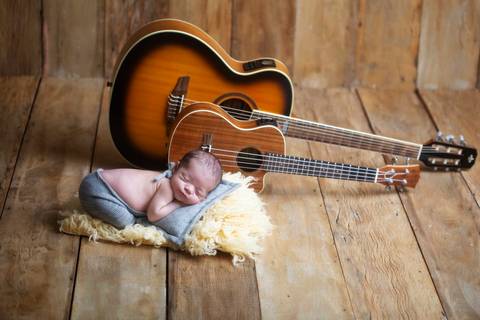 Violão do papai ensaio Newborn àguas Claras DF'