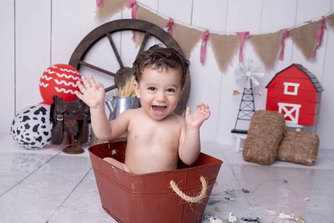 Foi muito bom, ensaio smash the cake, ensaio com bolo, Brasilia DF, àguas Claras, Gabi Aine DF'