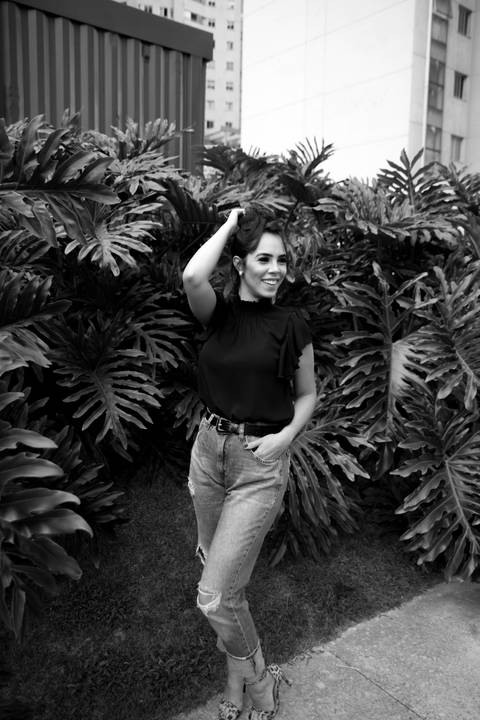 Ensaio feminino em Brasilia, àguas Claras, Estúdio Gabi Aine'