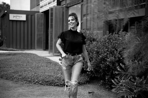 Book em àguas Claras, foto em preto e branco'