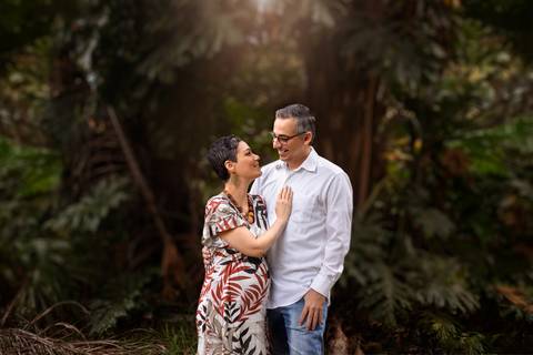 Olhar de cumplicidade no ensaio gestante Brasilia'