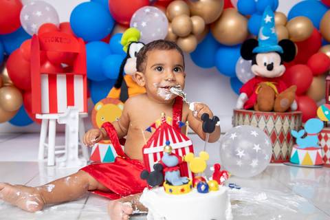 Smash the cake tema Circo do Mickey em Brasília'