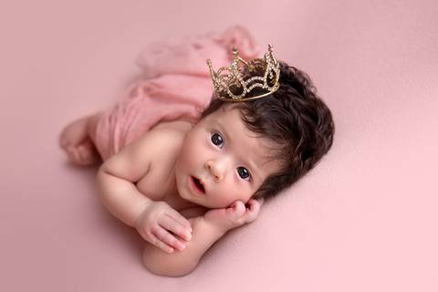 Newbirn bebê mais velhinho '