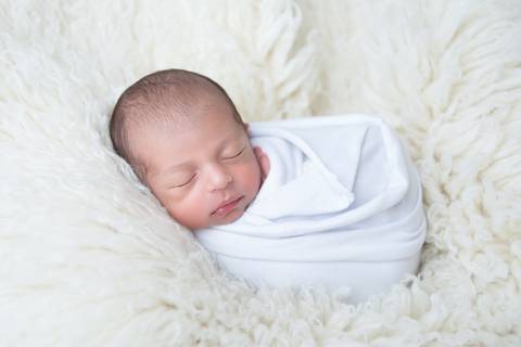 Newborn Brasilia Flokati branco'