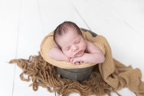 Gabi AIne, tons terrososm ensaio Newborn em Brasília'