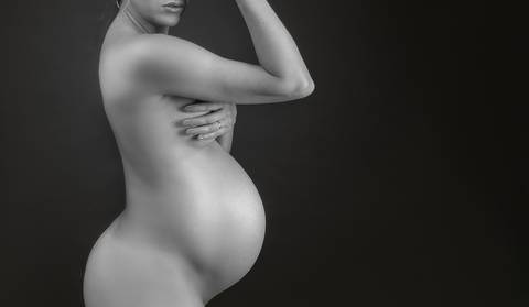 Gestante em preto e branco, gestante Brasília, Atemporal, Gabi Aine'