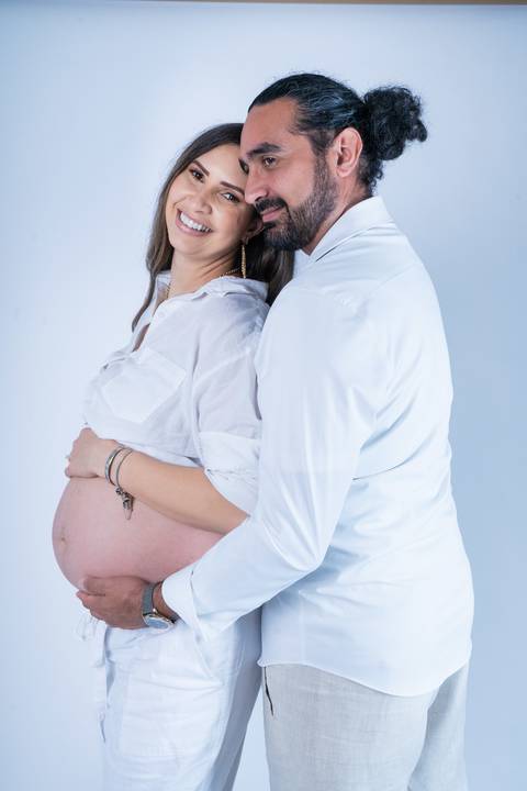 ensaio gestante em estudio'