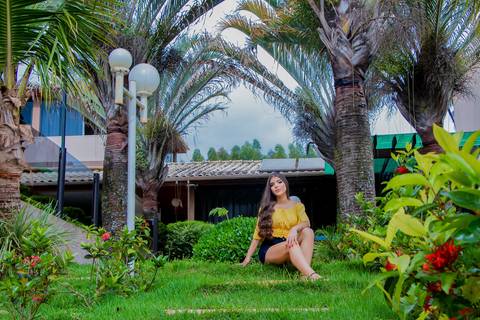 Ensaio-Fotográfico-de-15-anos-Campo-Belo- '