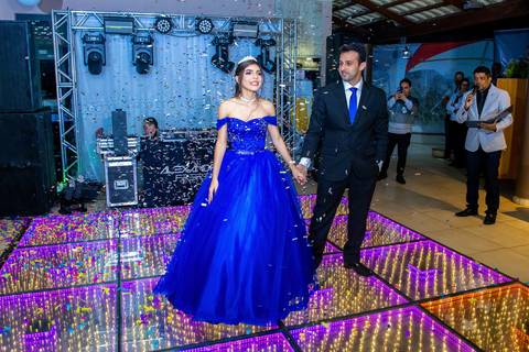 Ensaio-Fotográfico-de-15-anos-Campo-Belo- '