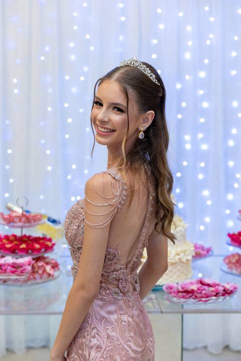 Ensaio-Fotográfico-de-15-anos-Campo-Belo'