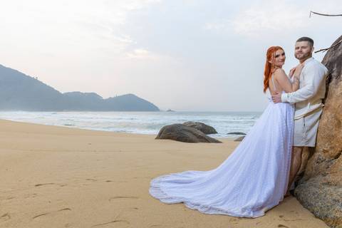 Website de Adelson Dias, fotógrafo especializado em fotografia diferenciada de casamento, ensaios de casal, ensaios pré-wedding, ensaios pós-casamento com álbum de casamente na região de Campo Belo – MG.

'