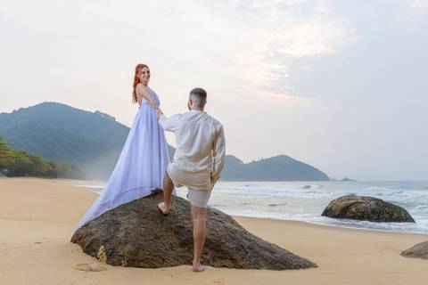 Website de Adelson Dias, fotógrafo especializado em fotografia diferenciada de casamento, ensaios de casal, ensaios pré-wedding, ensaios pós-casamento com álbum de casamente na região de Campo Belo – MG.

'