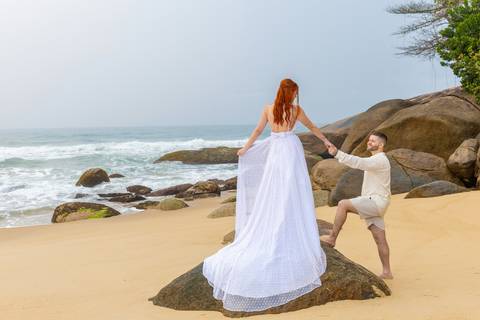 Website de Adelson Dias, fotógrafo especializado em fotografia diferenciada de casamento, ensaios de casal, ensaios pré-wedding, ensaios pós-casamento com álbum de casamente na região de Campo Belo – MG.

'