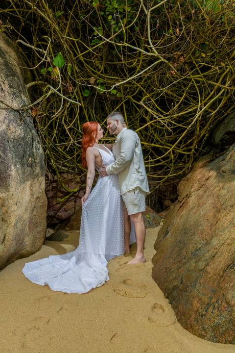 Website de Adelson Dias, fotógrafo especializado em fotografia diferenciada de casamento, ensaios de casal, ensaios pré-wedding, ensaios pós-casamento com álbum de casamente na região de Campo Belo – MG.

'