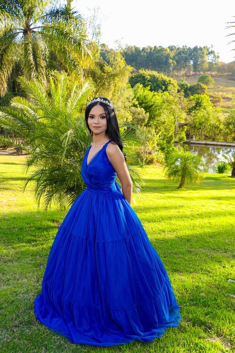 Website de Adelson Dias, fotógrafo especializado em fotografia de 15 anos, ensaios externos e em estúdio de debutantes, com álbum (book) de 15 anos na região de Campo Belo – MG.'