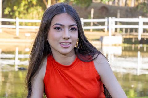 Ensaio-Fotográfico-de-15-anos-Campo-Belo-   '