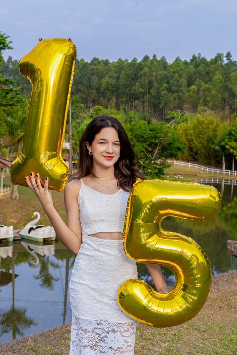 Ensaio-Fotográfico-de-15-anos-Campo-Belo-    '