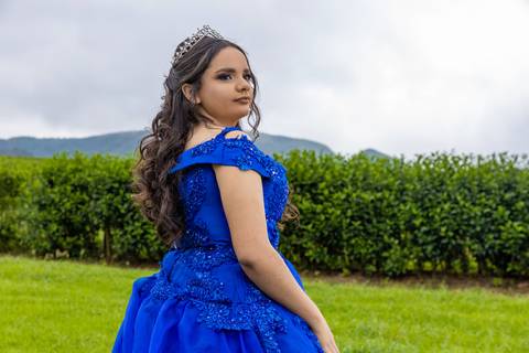 Ensaio-Fotográfico-de-15-anos-Campo-Belo-  '