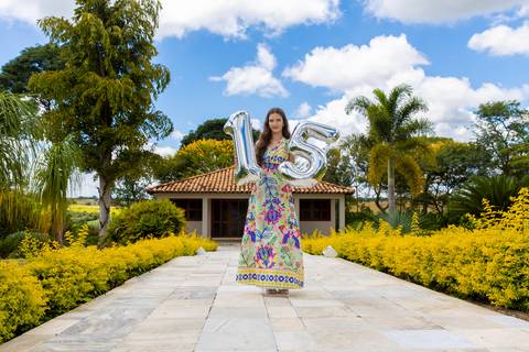 Ensaio-Fotográfico-de-15-anos-Campo-Belo-  '