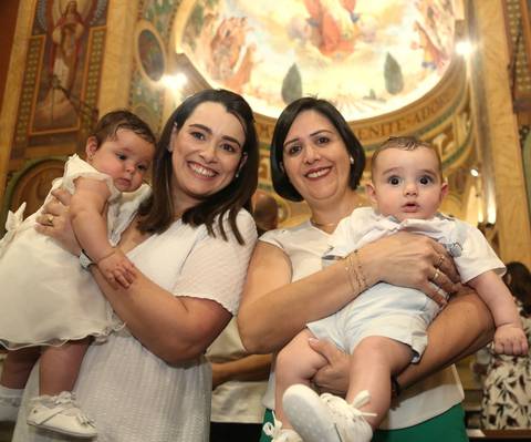 fotografo FotoBatizadoMatrizSaoCaetano, IgrejaSagradaFamiliaScs,Batizado, FotografoBatizadoSãoCaetano, FotografiaDeBatizadoAbc, CelsoVickBatizadoCatolico, RoupaBatizado, VelaBatizado,ToalhaBatizado'