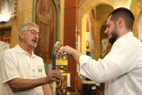 FotoBatizadoMatrizSaoCaetano, IgrejaSagradaFamiliaScs,Batizado, FotografoBatizadoSãoCaetano, FotografiaDeBatizadoAbc, CelsoVickBatizadoCatolico, RoupaBatizado, VelaBatizado,ToalhaBatizado'