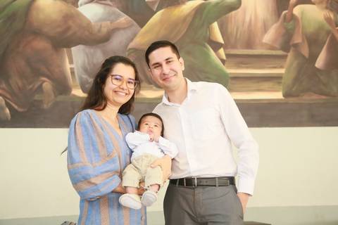 Fotografia de Batizado, Igreja Santuário Mãe de Deus, Padre Magal, Fotógrafo especialista de batizado, água do batismo, vela do batismo'