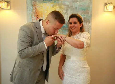 Foto Troca das alianças Casamento Civil São Paulo Jabaquara'