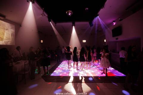 Santo André fotos Aniversário debutante Adhara realizado no Buffet Surreal, fotos Celso Vick'