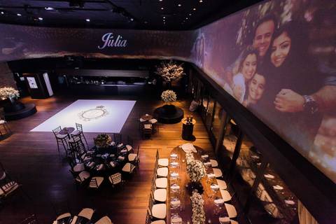 Aniversário de 15 anos Debutante São Paulo Júlia Gomes | Buffet Villa Bisutti Gomes de Carvalho | Fotos Vinícius Nakashima | Estúdio Celso Vick | Fotografia espontânea
'