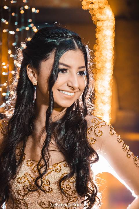 veja fotos do Aniversário de 15 anos São PauloDebutante Júlia Gomes | Buffet Villa Bisutti Gomes de Carvalho | Fotos Vinícius Nakashima | Estúdio Celso Vick | Fotografia espontânea
'