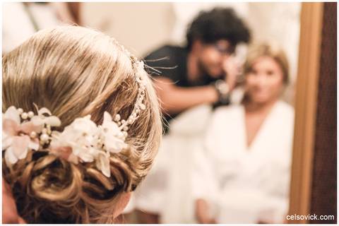 Fotos de Casamento ao ar livre da Amanda e Rodrigo | realizado no Espaço Viela da Praia em São Sebastião SP | Assessoria da Tarsila Palma | Fotos Celso Vick e Vinícius Nakashima | Estúdio Celso Vick Fotografia Espontânea | A Vida é feita de histórias.'