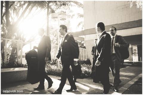 Casamento da Marcella e Felipe| Realizado na Igreja Imaculada Conceição Capela da Puc | Fotos Vinícius Nakashima | Estúdio Celso Vick | Fotografia espontânea
'